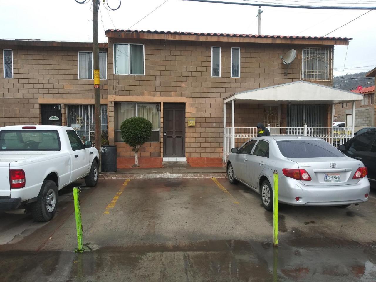 Ochoa'S House Villa เอนเซนาดา ภายนอก รูปภาพ
